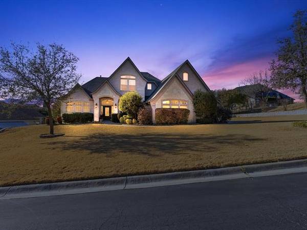 7512 Eagle Ridge Circle, Fort Worth, TX 76179