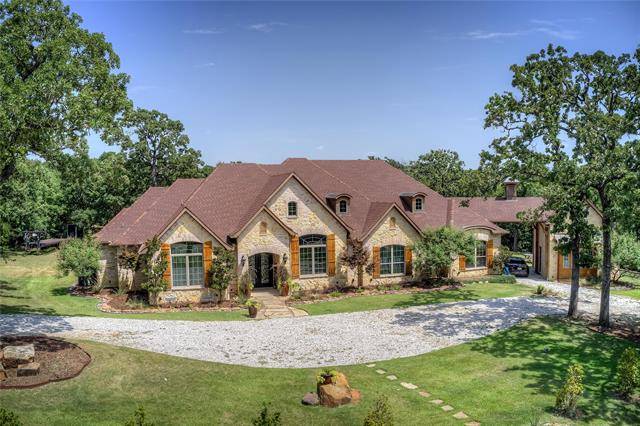 731 Majestic Oaks Drive, Oak Point, TX 75068