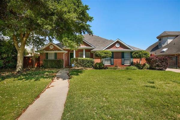 2000 Tarrant Lane, Colleyville, TX 76034