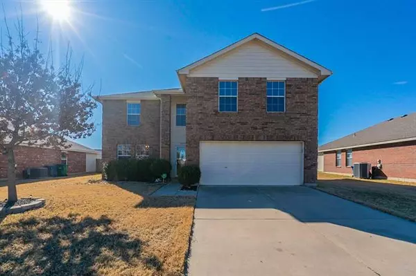 12717 Kingsgate Drive, Rhome, TX 76078