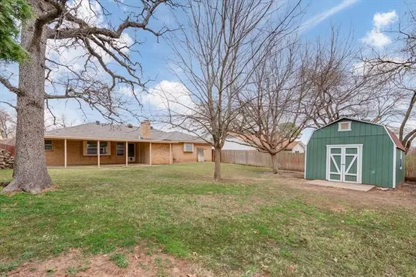 Bedford, TX 76021,2417 Meadow View