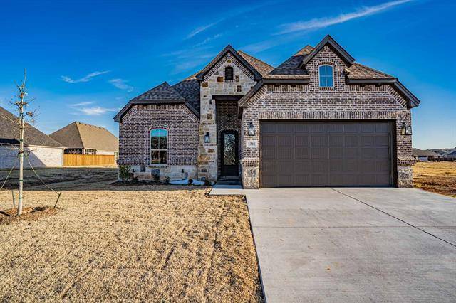 1341 Highland Park Circle, Granbury, TX 76048