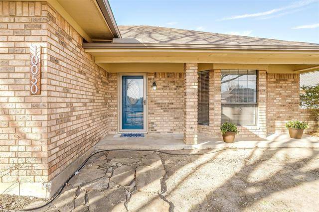 10050 Stoneleigh, Benbrook, TX 76126