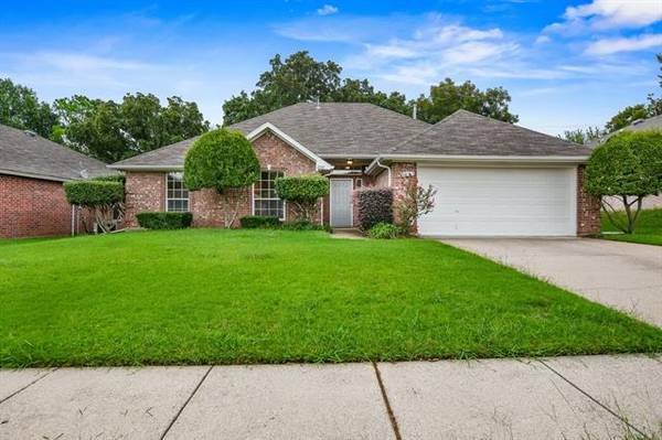 2203 Brazos Drive, Corinth, TX 76210