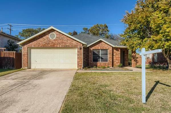 2014 Brazos Drive, Corinth, TX 76210