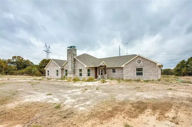 1418 County Rd 3591, Paradise, TX 76073