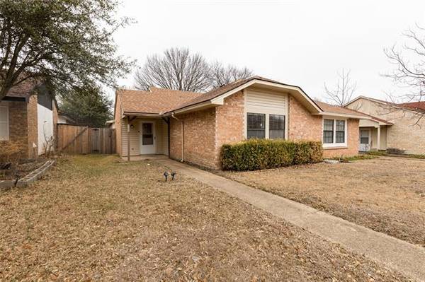 7105 Pineberry Road,  Dallas,  TX 75249