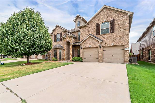 1421 Soaptree Lane, Fort Worth, TX 76177