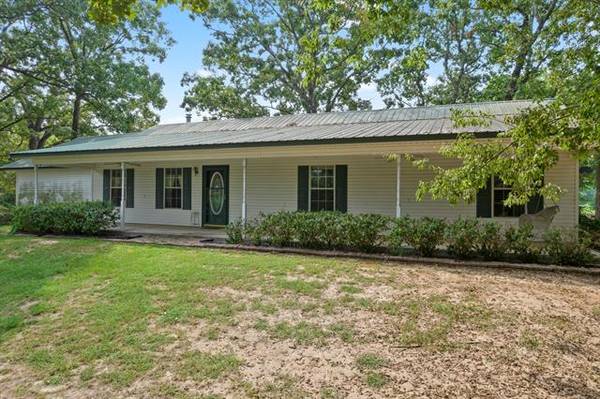 1863 CR 3140, Cookville, TX 75558