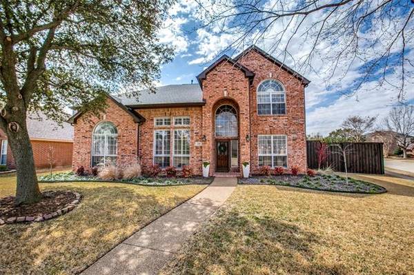 219 Crown Point Drive, Coppell, TX 75019