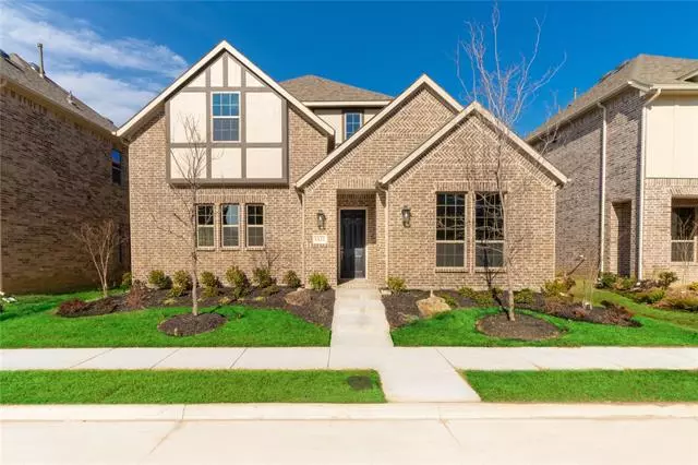 12767 Royal Oaks Lane, Farmers Branch, TX 75234