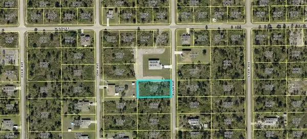 817 Rush AVE, Lehigh Acres, FL 33972