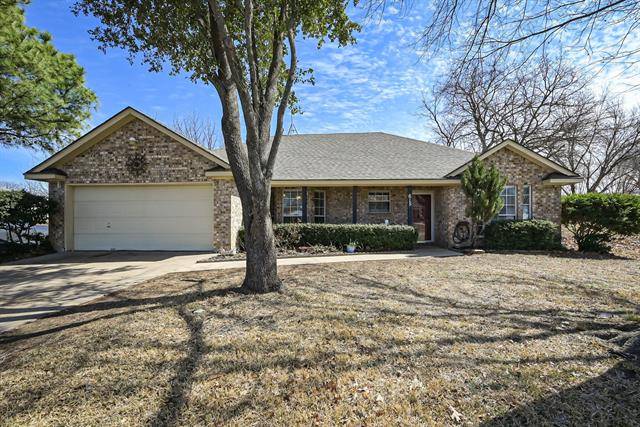 615 Rosewood Place, Joshua, TX 76058