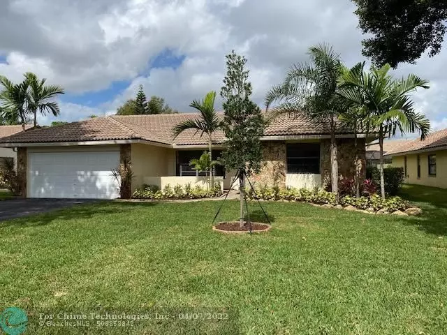 10677 NW 2nd Pl, Coral Springs, FL 33071