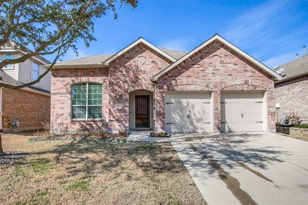 1924 Highland Oaks Drive, Wylie, TX 75098