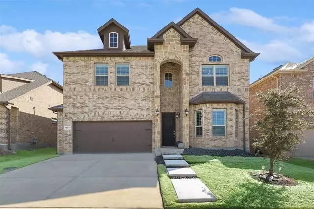 10012 Bodega Bay Road, Fort Worth, TX 76177