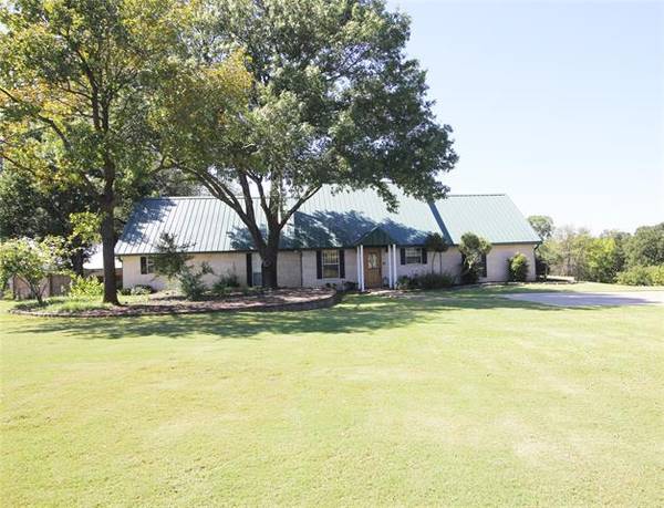 181 La Costa Circle, Weatherford, TX 76088