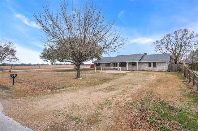 222 Southridge Street, Edgewood, TX 75117