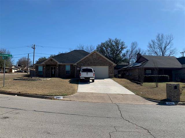 2301 Woodmont Trail, Fort Worth, TX 76133