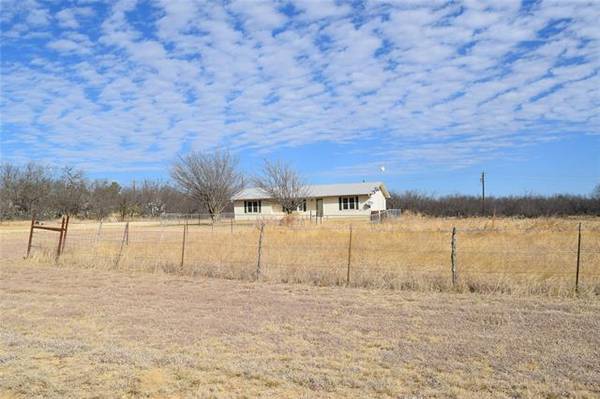 911 O D Lane, Coleman, TX 76834