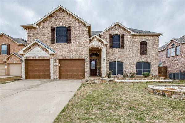 914 Greenfield Court, Kennedale, TX 76060