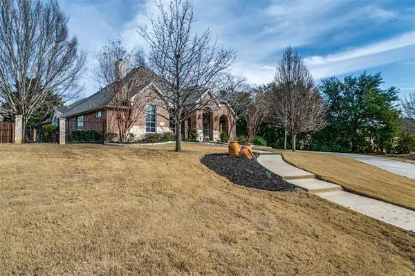 1213 Holy Grail Drive, Lewisville, TX 75056