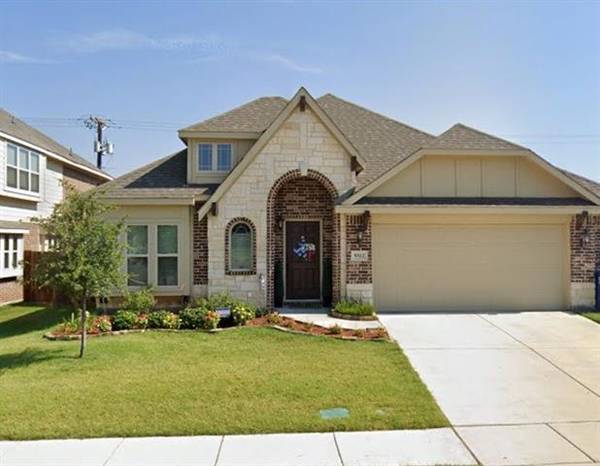 9312 Wellington Drive, Oak Point, TX 75068