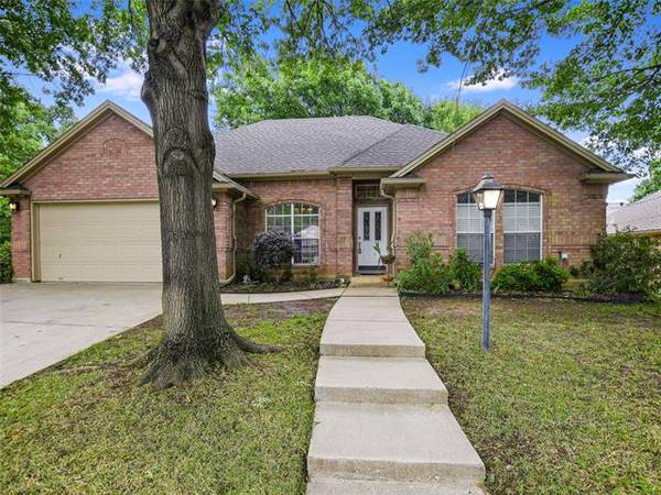 7120 Timberlane Drive, North Richland Hills, TX 76182