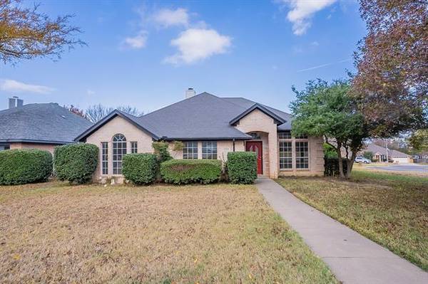 9309 Meandering Drive, North Richland Hills, TX 76182