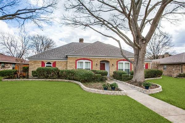 1004 Serenade Lane, Richardson, TX 75081