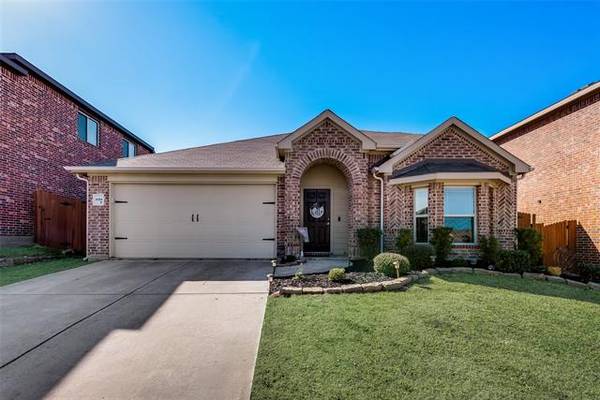 4104 Legend Trail, Heartland, TX 75126