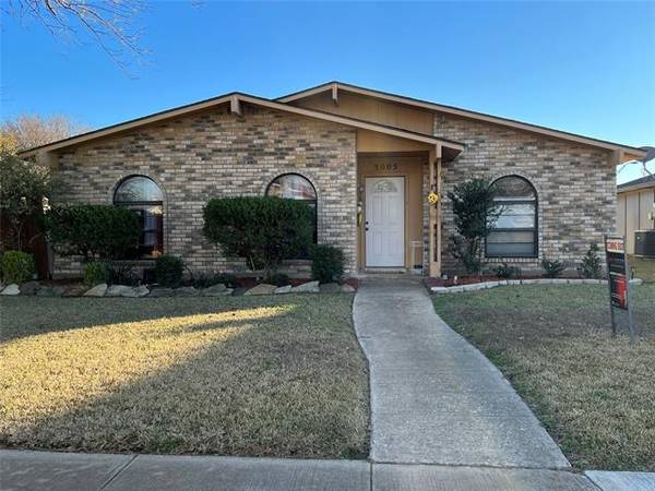 5005 Walker Drive, The Colony, TX 75056