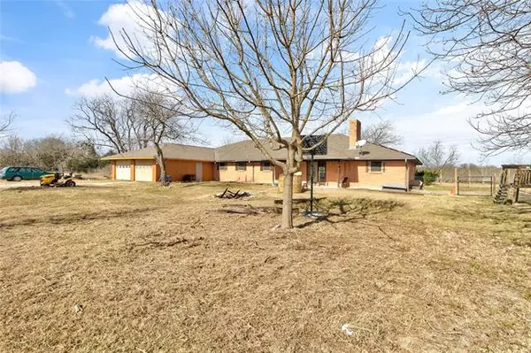 6760 SW County Road 1090, Corsicana, TX 75110