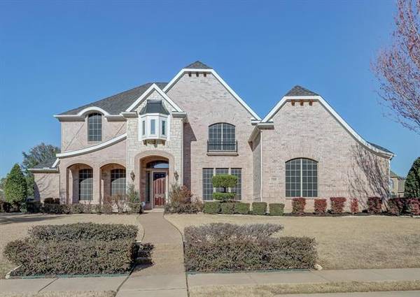 2108 Roadrunner Drive, Flower Mound, TX 75022