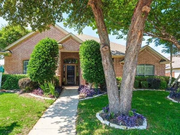 9013 Wild Horse Drive, North Richland Hills, TX 76182