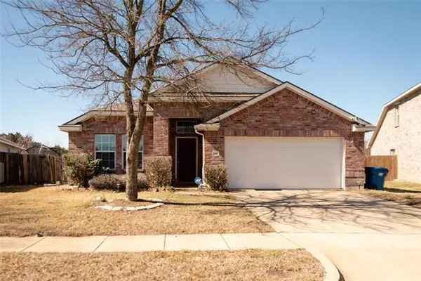 2020 Barclay Drive, Lancaster, TX 75146