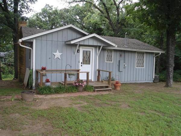 102 Wildwood Way, Trinidad, TX 75163