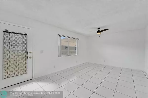 Delray Beach, FL 33484,265 Burgundy F  #F