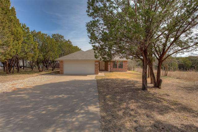 5400 San Jacinto Drive, Granbury, TX 76048