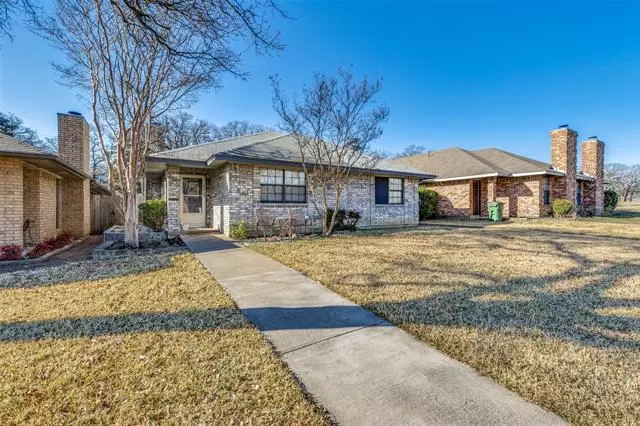 4716 Sausalito Drive, Arlington, TX 76016