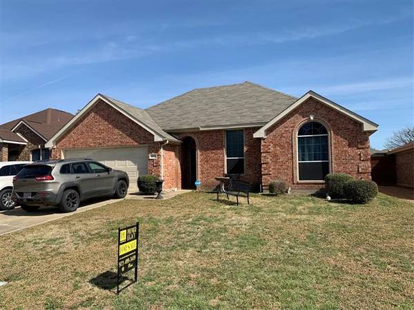 1602 Westgate Drive, Terrell, TX 75160