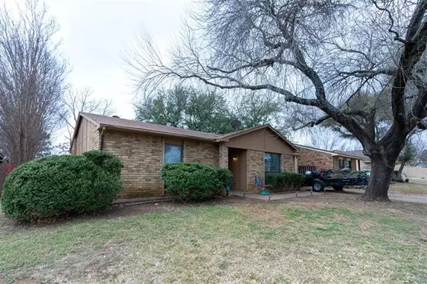 Fort Worth, TX 76133,3745 Bee Tree Lane