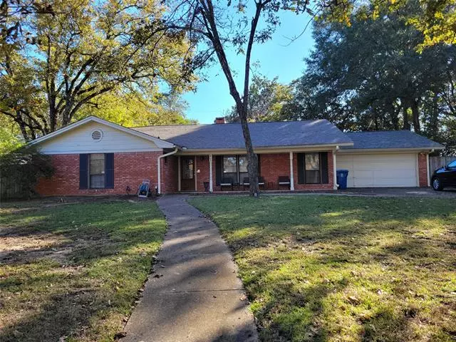 409 Park Drive, Athens, TX 75751