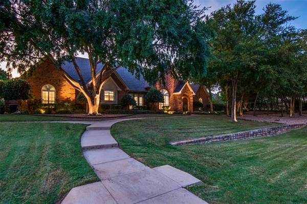 2009 Peninsula Drive, Flower Mound, TX 75022