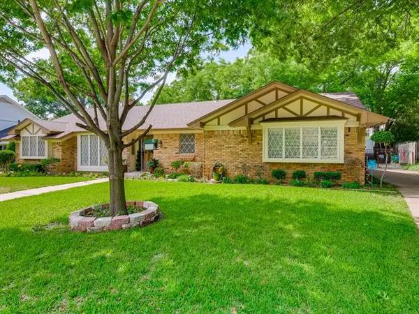 4017 W Diamond Loch, North Richland Hills, TX 76180