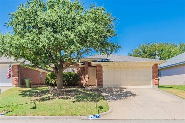 5623 Cancun Drive, North Richland Hills, TX 76180