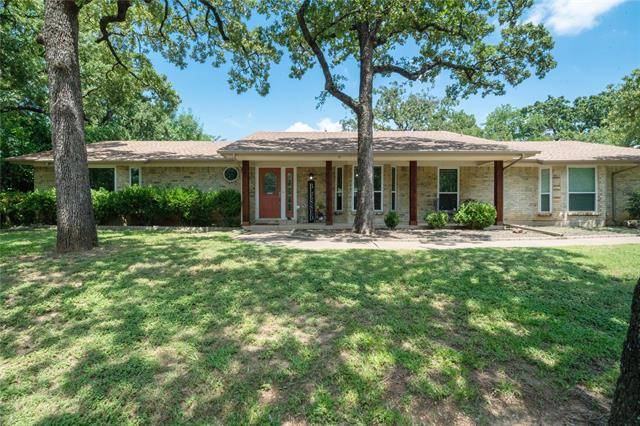 6008 Price Drive, North Richland Hills, TX 76180