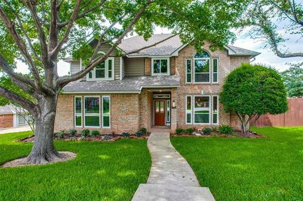 8805 Tanglewood Court, North Richland Hills, TX 76182