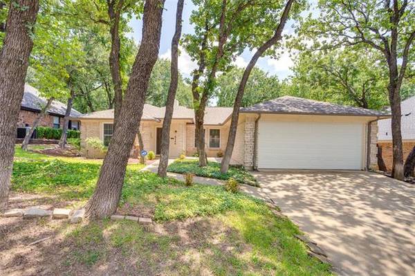 6740 Parkwood Drive, North Richland Hills, TX 76182