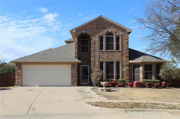 500 Sunfish Court, Crowley, TX 76036